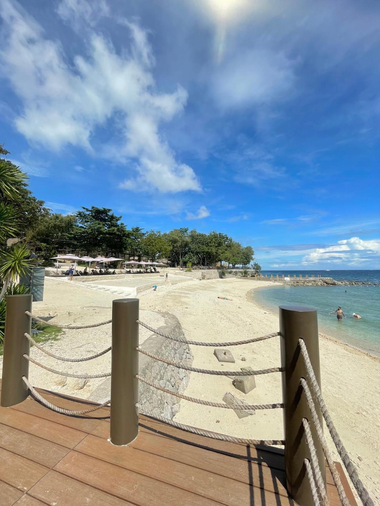 The Beach Suite At The Mactan Newtown Đảo Mactan Ngoại thất bức ảnh