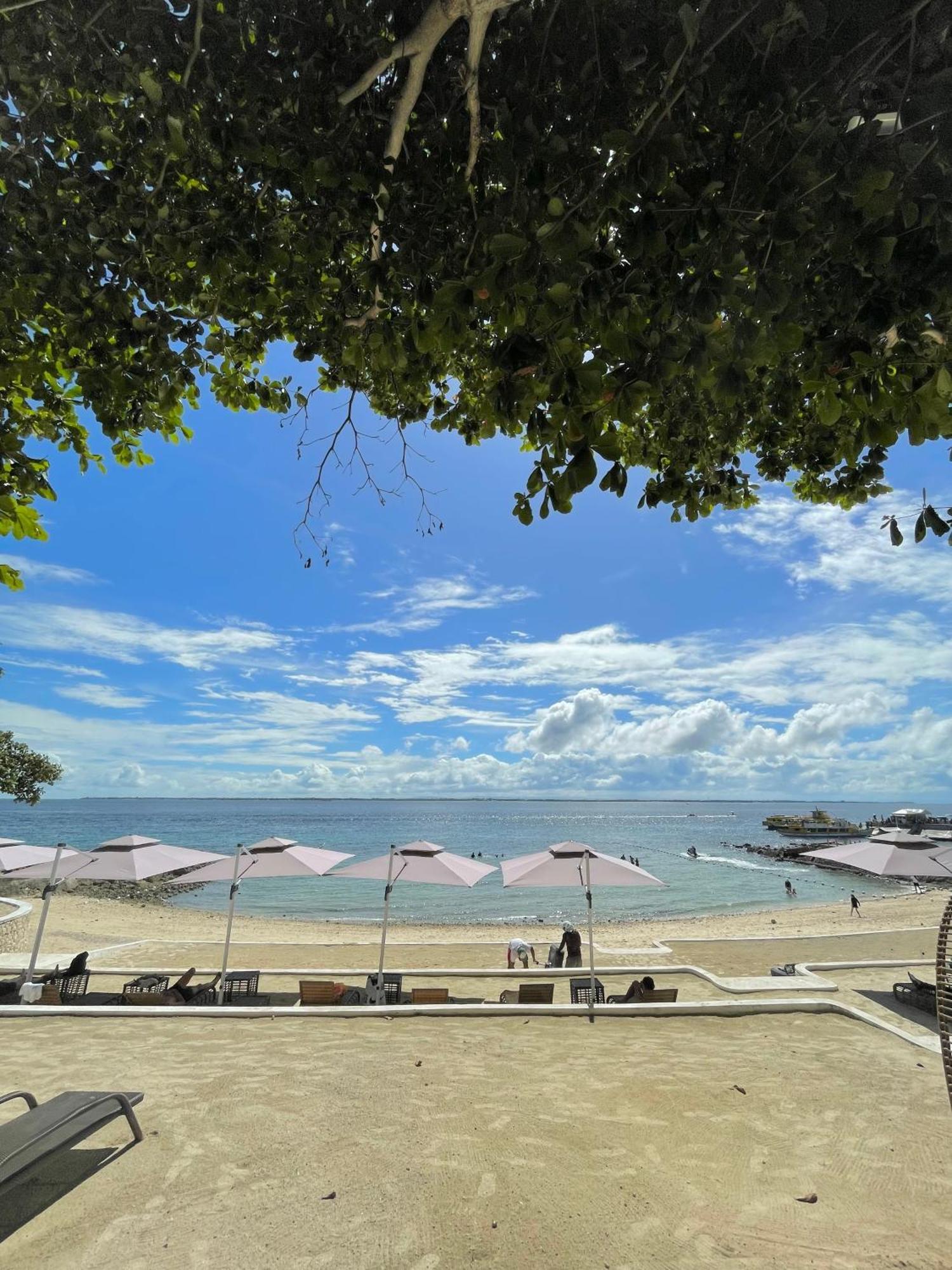 The Beach Suite At The Mactan Newtown Đảo Mactan Ngoại thất bức ảnh